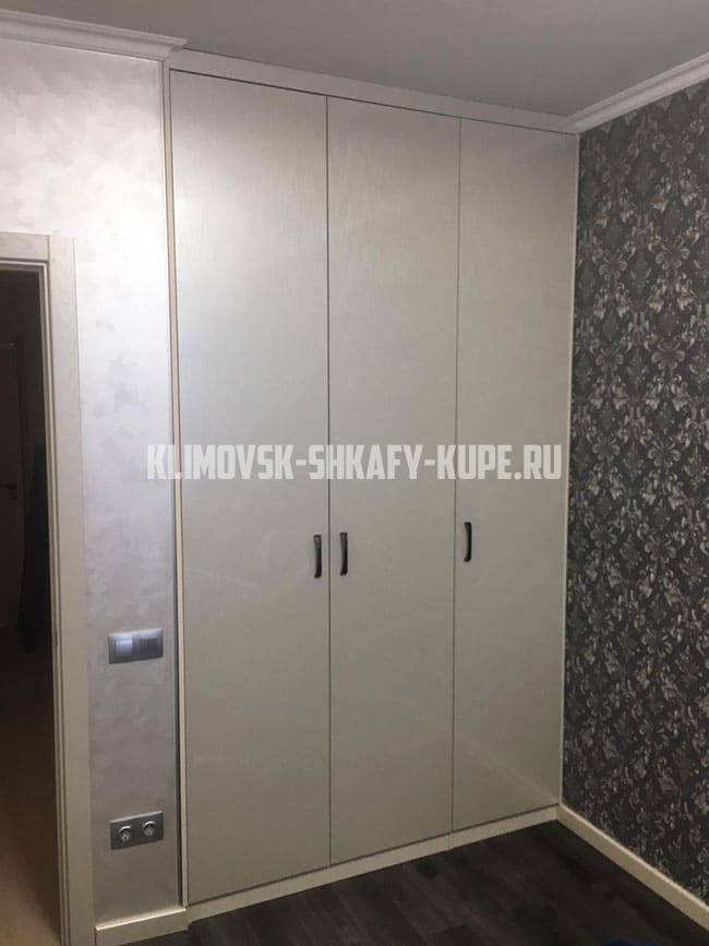 Распашные шкафы Климовск